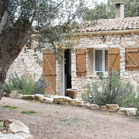 La Bergerie 2 *